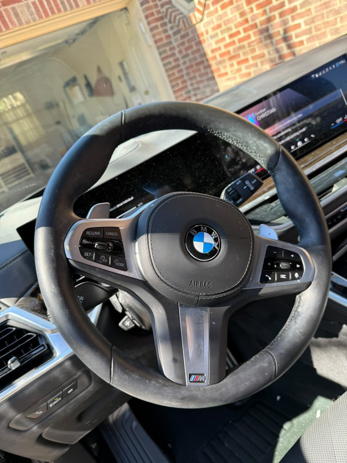 BMW M steering wheel dusty before detail